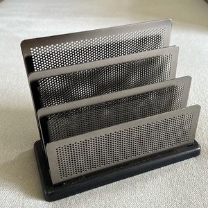 Newell Rubbermaid Letter Holder Sorter